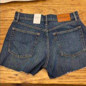 Lucky Brand woman’s Relaxed short size 4
